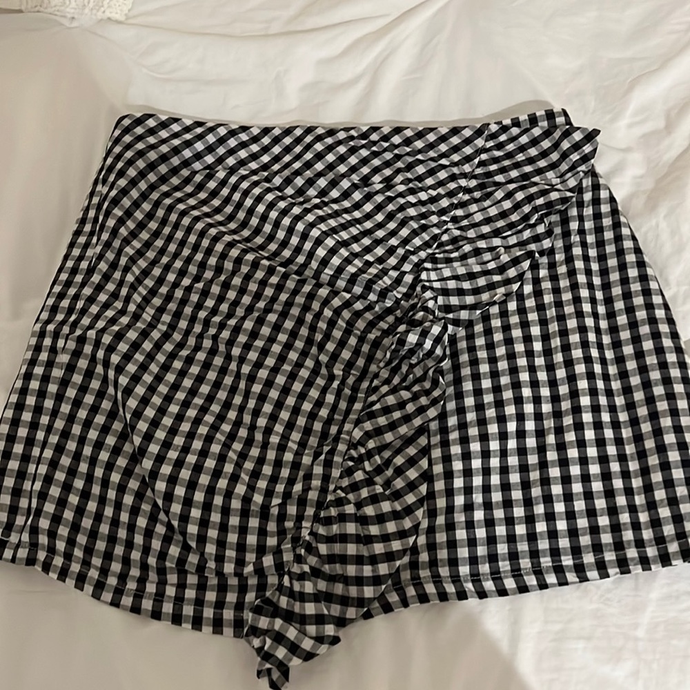 LULUS GINGHAM SKIRT